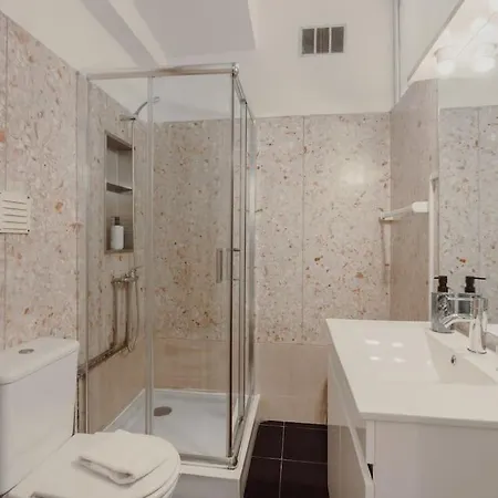Trindade Apart City Center Apartment